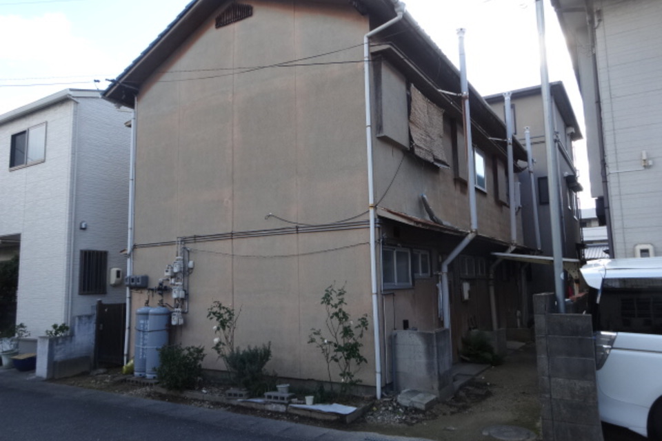岡山市北区西古松　築古アパート売買の画像